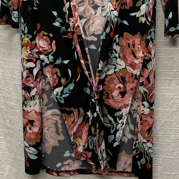 Torrid Black Floral Cardigan - Plus Size 00 - Picture 8 of 11